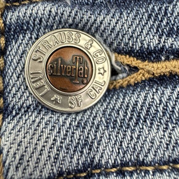 Levi’s SilverTab Mom Jeans Size 31x27 Tapered Light Wash Stretch High Rise - Picture 5 of 14
